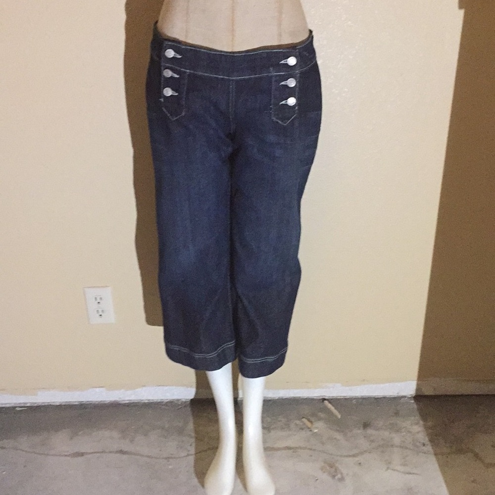 Bebe crop denim